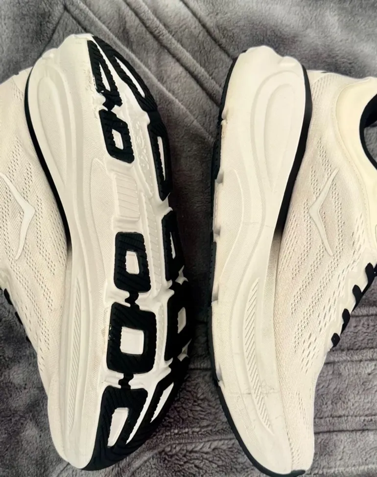 Hoka Bondi 9 bike d'occasion — image 3 sur 6