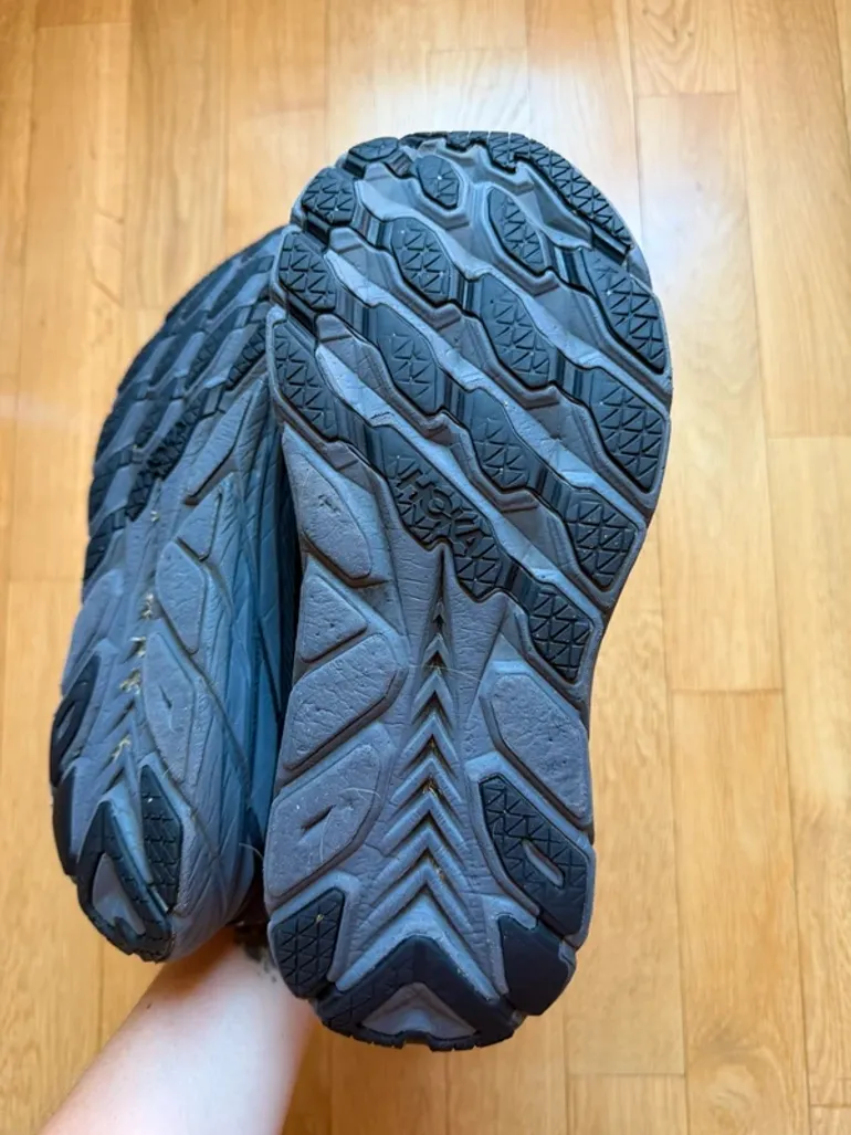 Used Hoka Clifton 8 bike — image 8 of 11