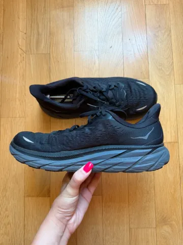 Used Hoka Clifton 8 bike — image 6 of 11