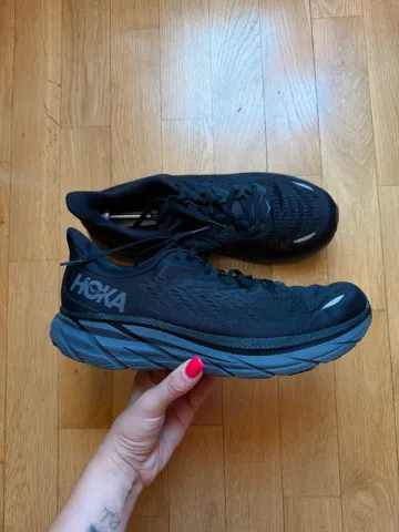 Used Hoka Clifton 8 bike — image 5 of 11