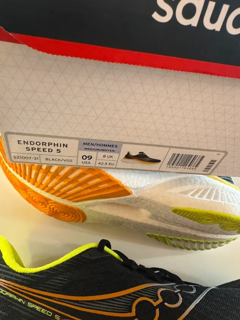 Used Saucony Endorphin Speed 5 bike — image 2 of 4