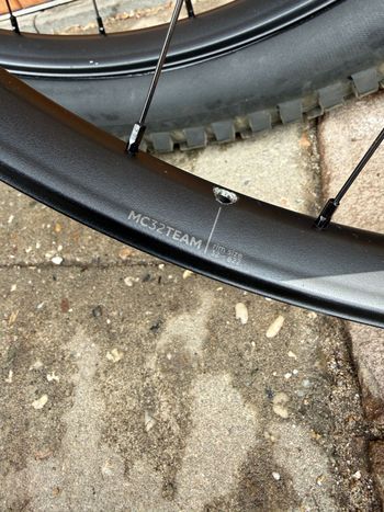 Used OQUO MC32 TEAM 2025 bike — image 2 of 5