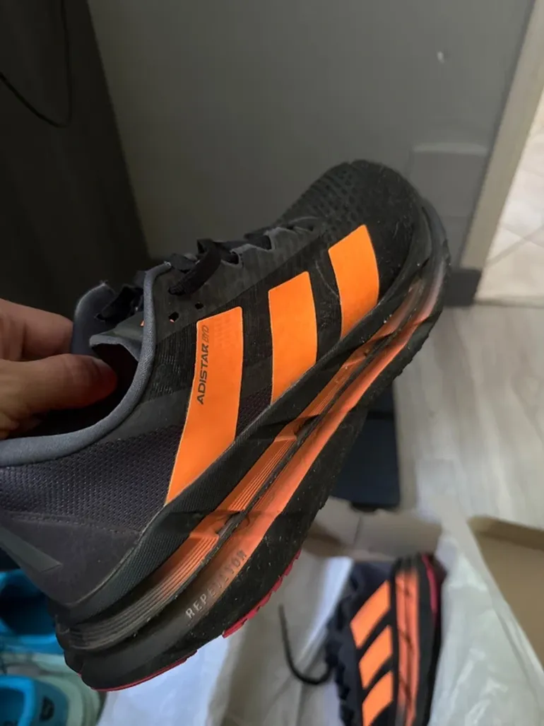 Tweedehands Adidas adistar BYD bike — afbeelding 2 van 4