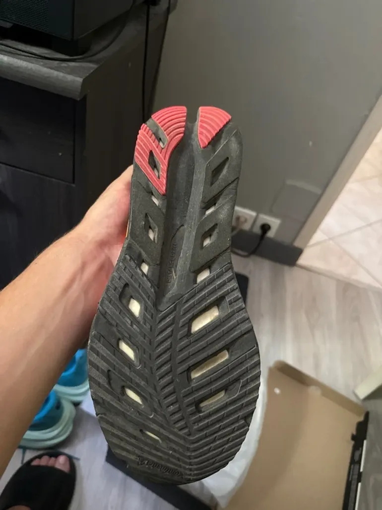Tweedehands Adidas adistar BYD bike — afbeelding 4 van 4