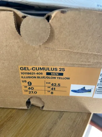 Used Asics Gel-Cumulus 25 bike — image 3 of 9