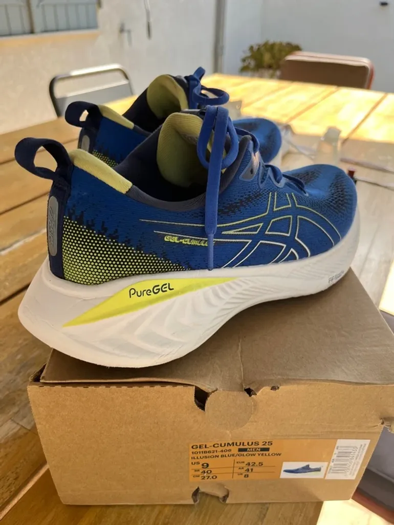Used Asics Gel-Cumulus 25 bike — image 2 of 9