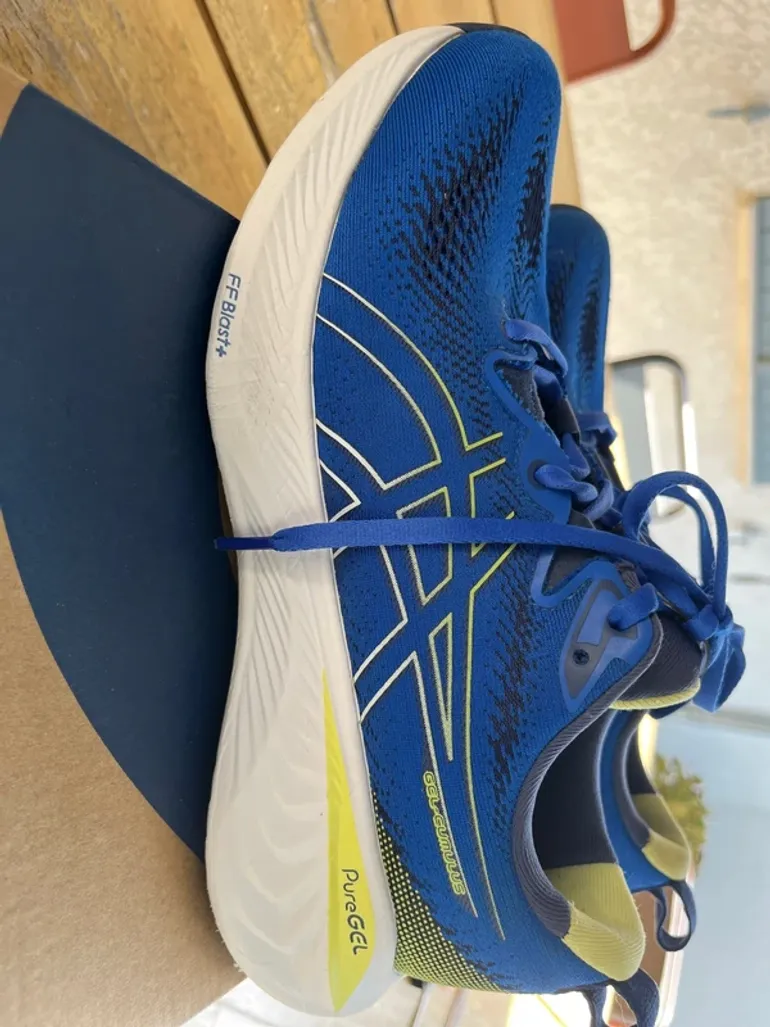 Used Asics Gel-Cumulus 25 bike — image 8 of 9