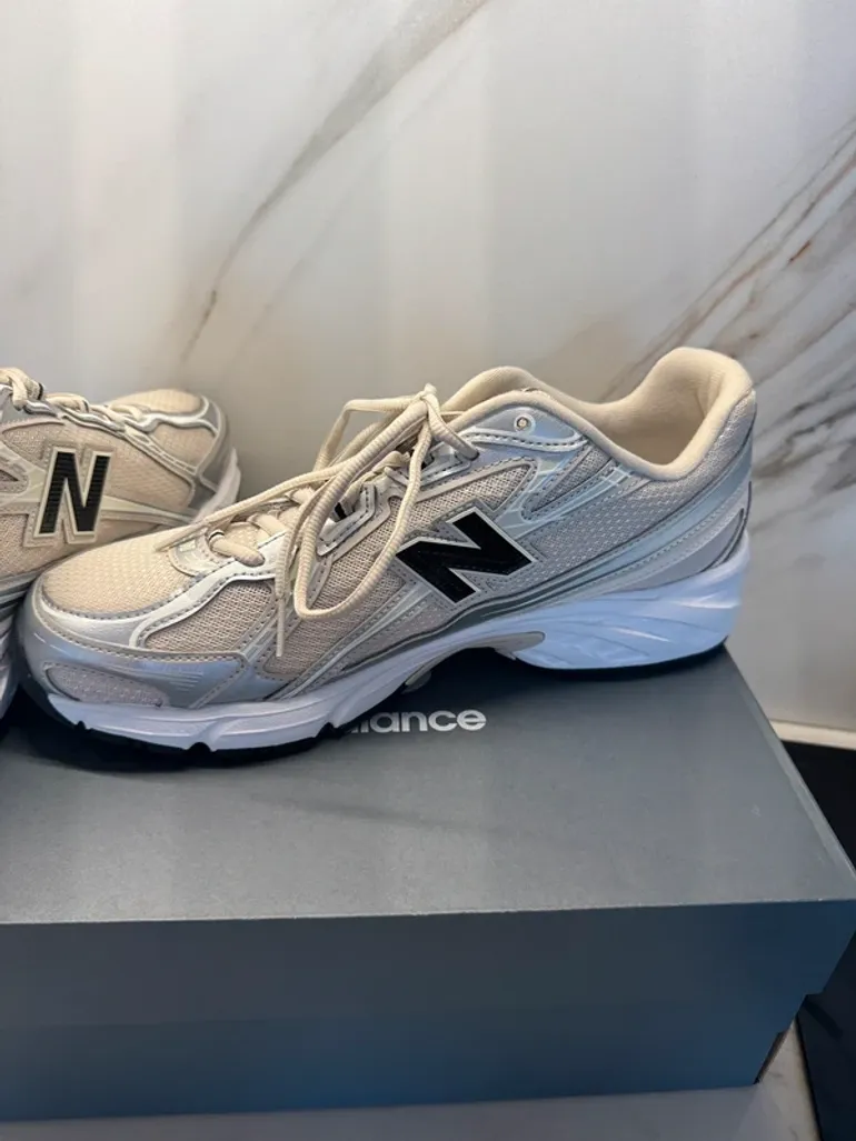 Used New Balance 740 bike — image 4 of 5