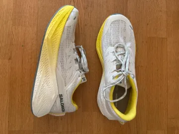 Used Salomon Aero Glide 3 Running Shoes
