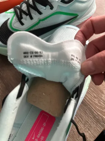 Used Nike Zoom Fly 6 bike — image 3 of 7