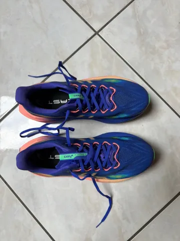 Used Asics Superblast 3 Running Shoes