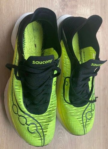Used Saucony Endorphin Elite 2 Running Shoes