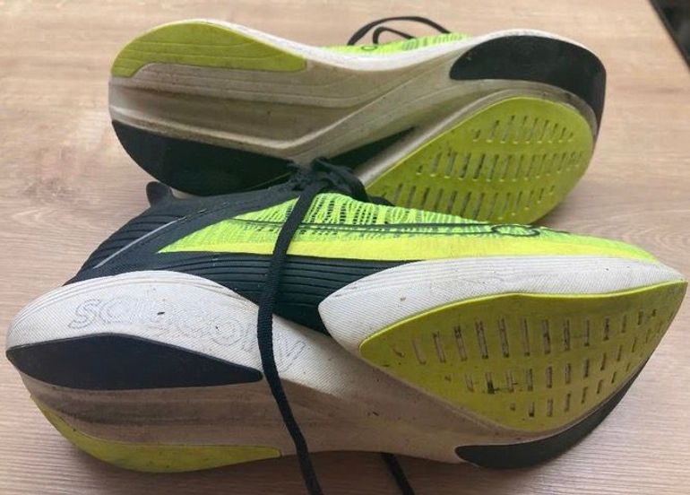Used Saucony Endorphin Elite 2 bike — image 2 of 3