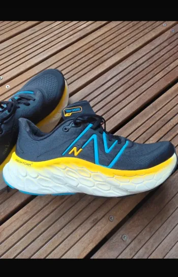 Used New Balance Running Shoes bike — image 1 of 4