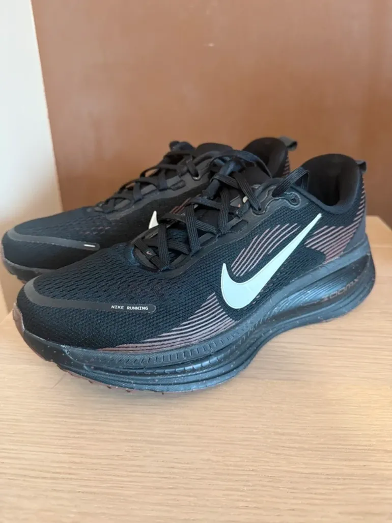 Tweedehands Nike Vomero 18 bike — afbeelding 5 van 14