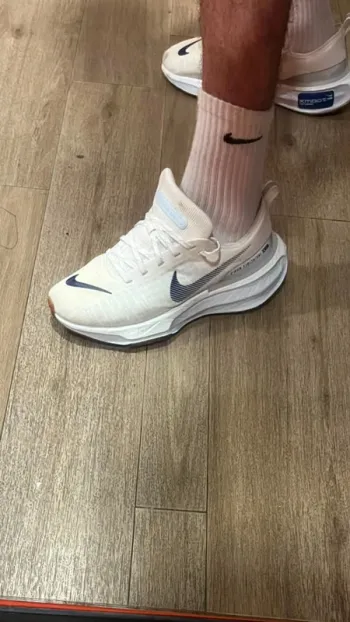 Used Nike ZoomX bike — image 5 of 7