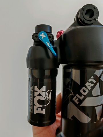 Použité Fox float X performance 2023 bike — obrázek 3 z 3