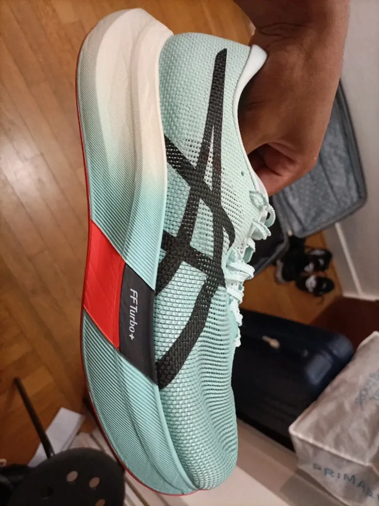 Used Asics Metaspeed Sky Paris bike — image 5 of 6