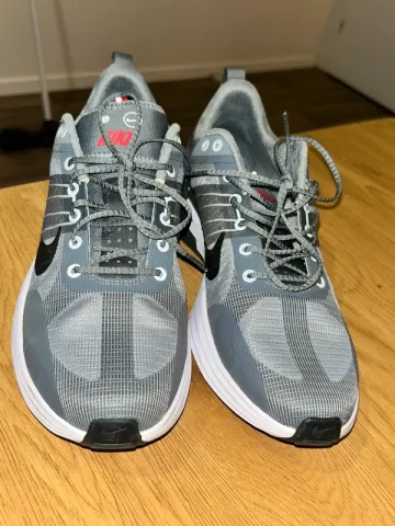 Used Nike Lunar Roam bike — image 2 of 4