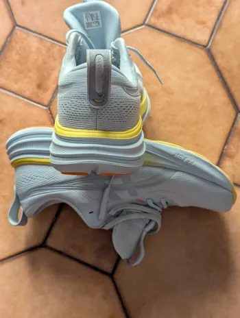 Używany Asics Gel Pulse 17 bike — zdjęcie 3 z 7