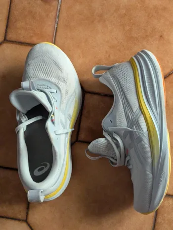 Używany Asics Gel Pulse 17 bike — zdjęcie 4 z 7