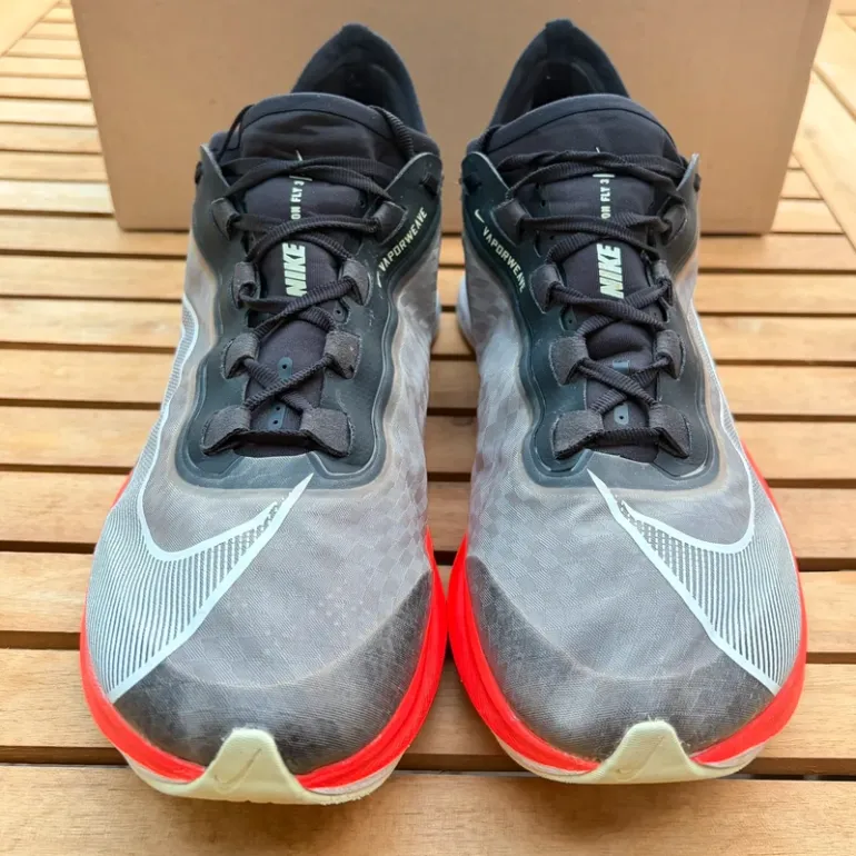 Used Nike Zoom Fly 3 bike — image 3 of 10