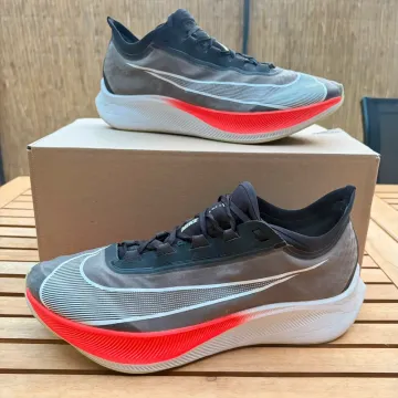 Used Nike Zoom Fly 3 Running Shoes