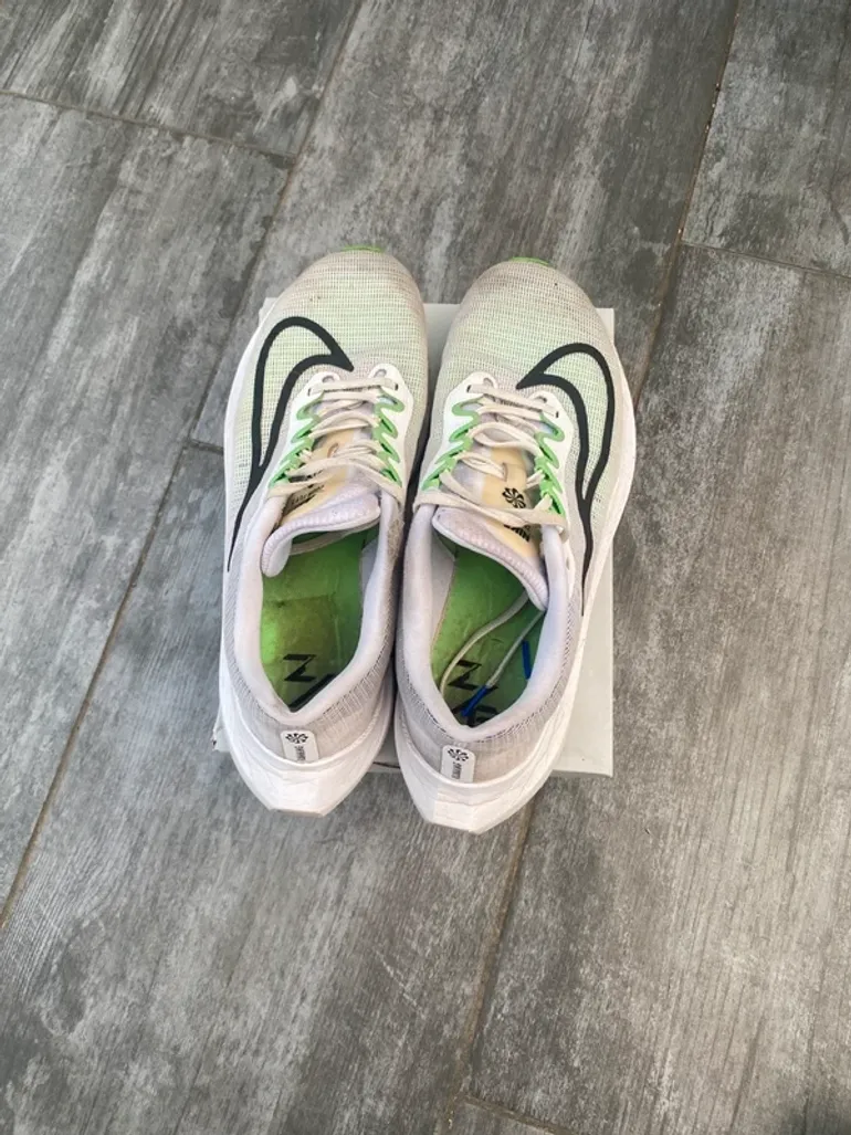 Used Nike Zoom Fly 5 bike — image 8 of 8