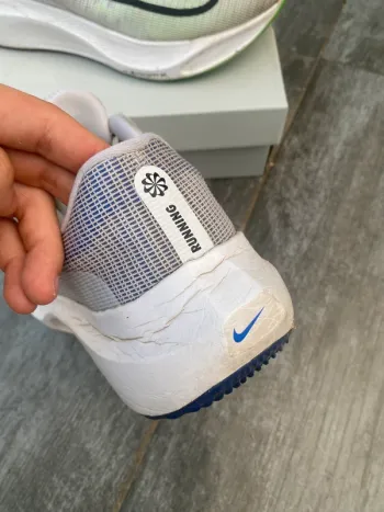 Used Nike Zoom Fly 5 bike — image 6 of 8