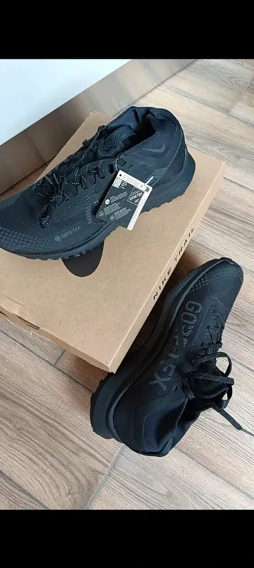 Pegasus React Trail 4 Goretex Running Shoes d'occasion