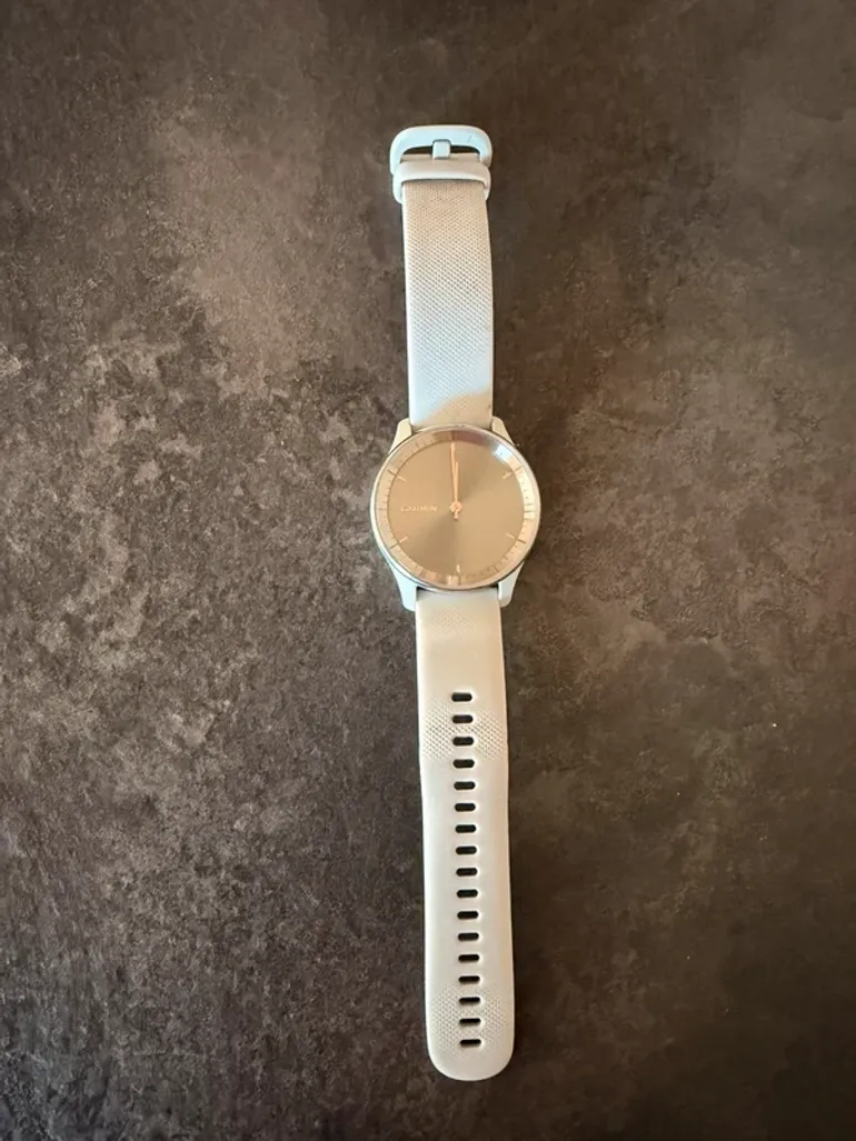 Used Garmin Vivomove Trend bike — image 3 of 4