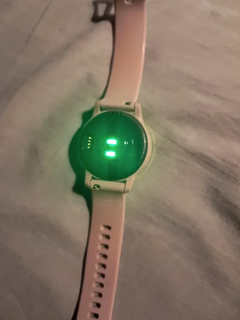 Used Garmin Vivoactive 4S bike — image 5 of 10