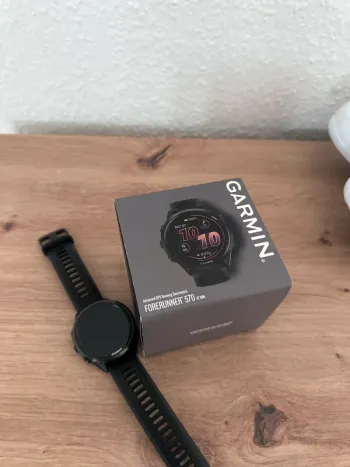 Used Garmin Forerunner 570 bike — image 2 of 2
