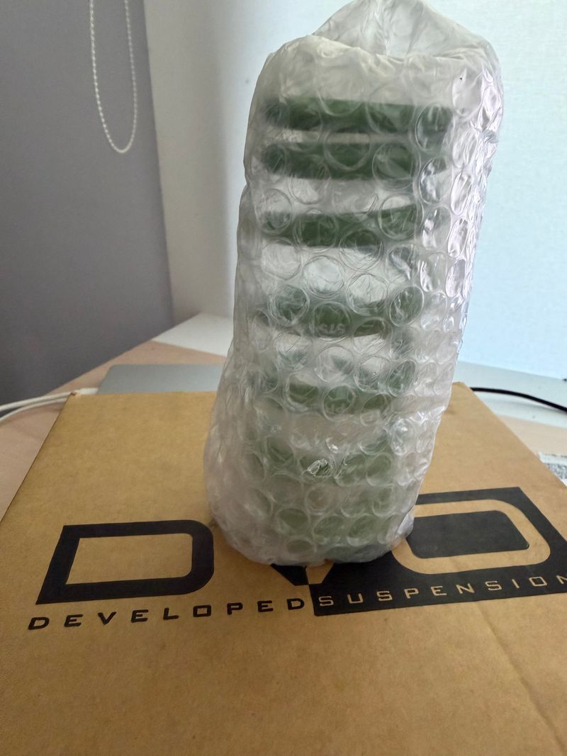 Used Dvo Spring ( GREEN) 575 - 700 lbs x 55 mm Rear Suspension