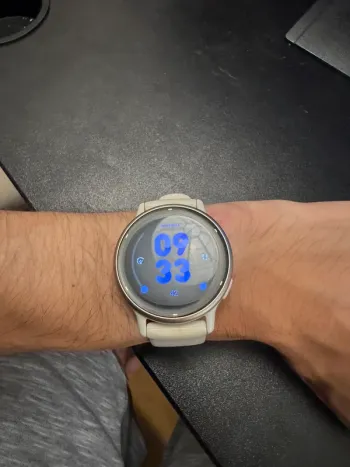 Used Garmin Vivoactive 5 bike — image 2 of 5