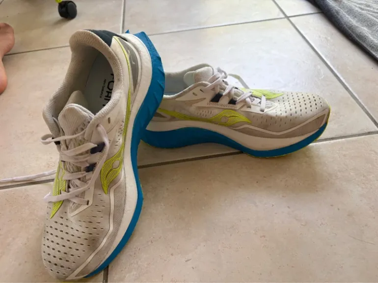 Used Saucony Endorphin Speed bike — image 3 of 3