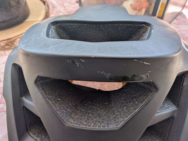 Used Fox Speedframe Mips Helmet 2024 bike — image 4 of 8