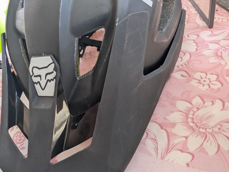 Used Fox Speedframe Mips Helmet 2024 bike — image 2 of 8