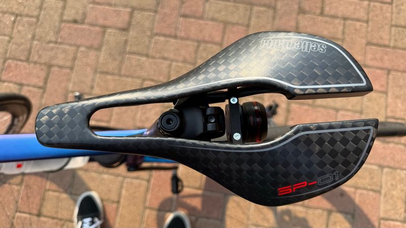 Used Selle Italia SP 01 Tekno Boost Saddles & Seatposts