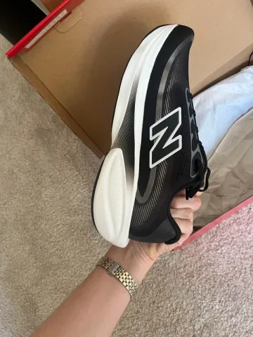 Used New Balance Ellipse V1 bike — image 2 of 5