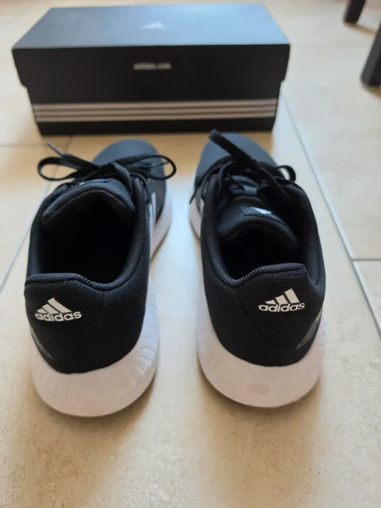 Używany Adidas Laufschuh bike — zdjęcie 3 z 6