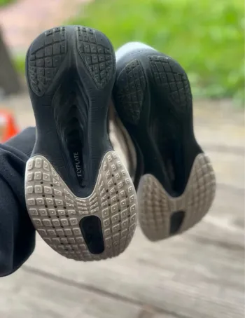 Used Nike Zoom Fly 6 bike — image 7 of 9