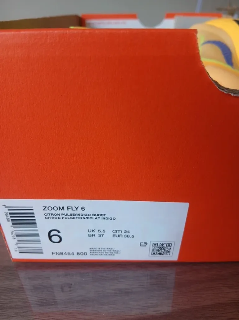 Used Nike Zoom Fly 6 bike — image 8 of 8