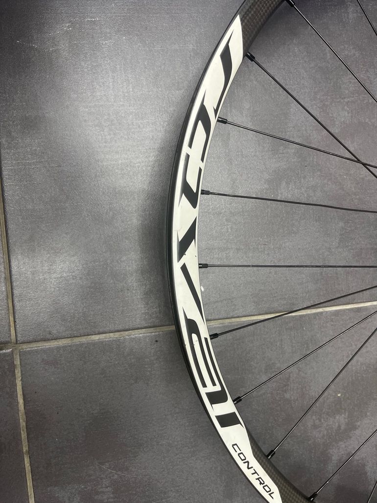 Gebrauchtes Roval Control Carbon 29 2016 bike — Bild 5 von 11