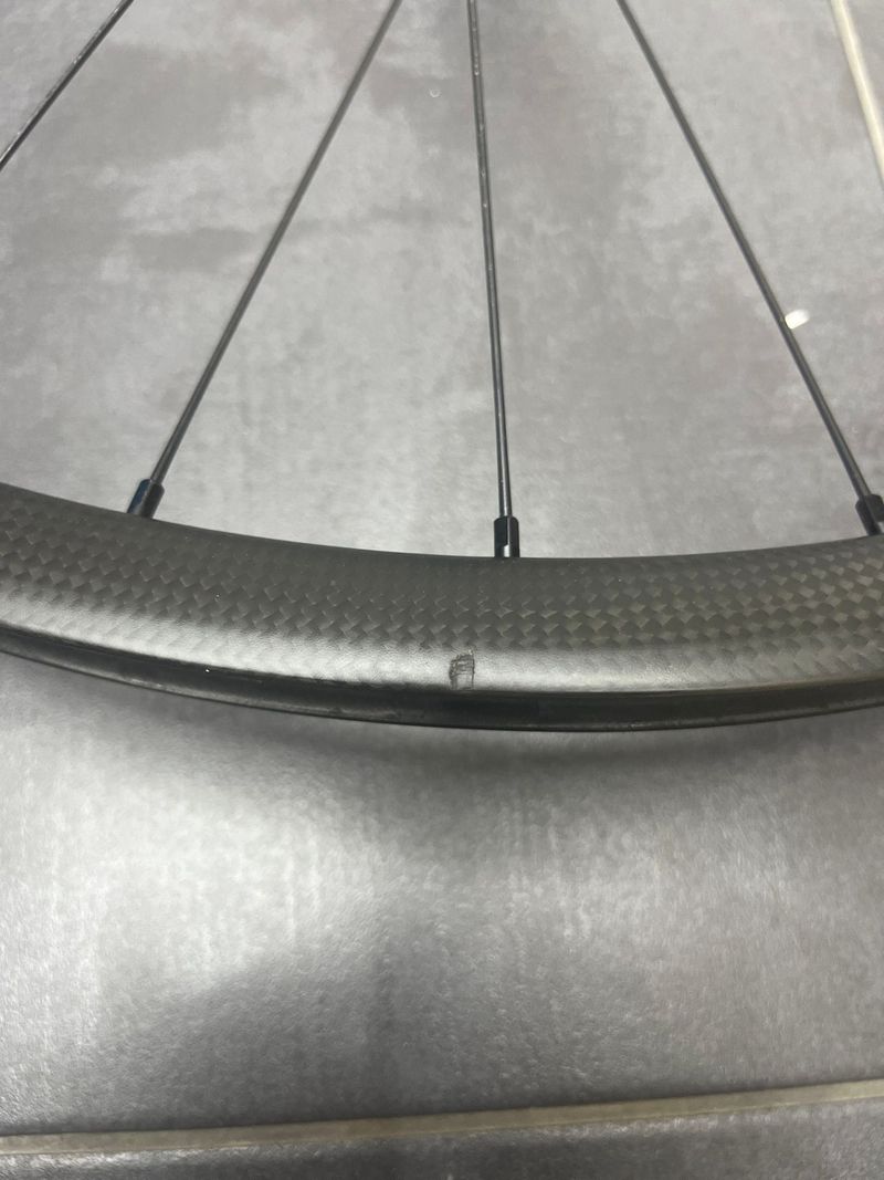 Used Roval Control Carbon 29 2016 bike — image 4 of 11