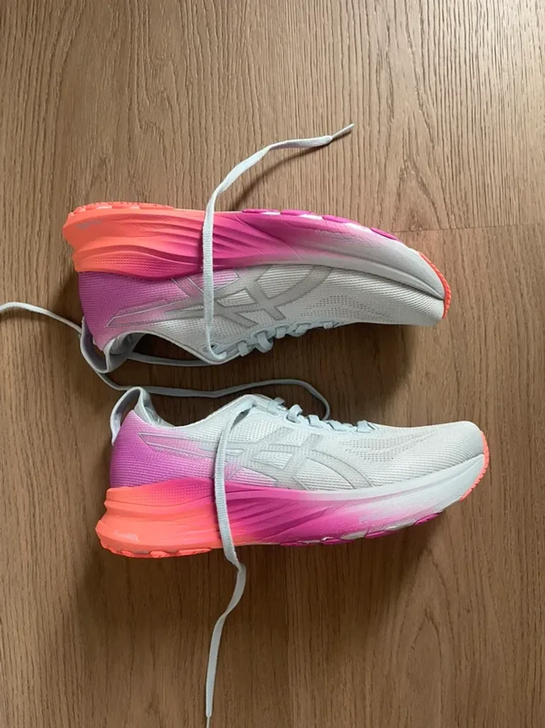 Używany Asics Gel-Kayano 32 bike — zdjęcie 7 z 10