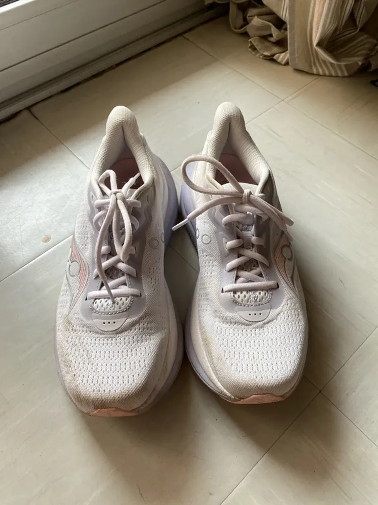 Used Saucony Triumph 23 bike — image 1 of 6