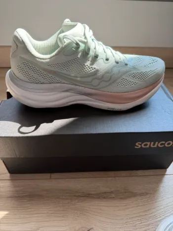 Saucony Ride 19 bike d'occasion — image 2 sur 4