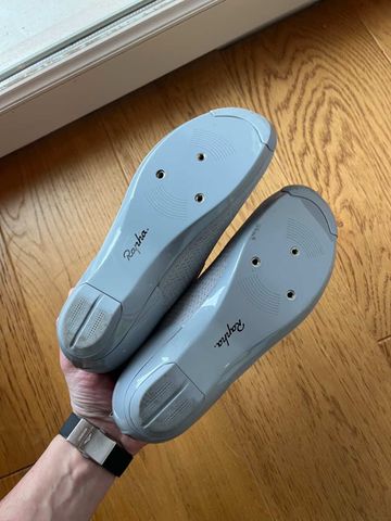 Brugt Rapha Chaussures 2025 bike — billede 4 af 6