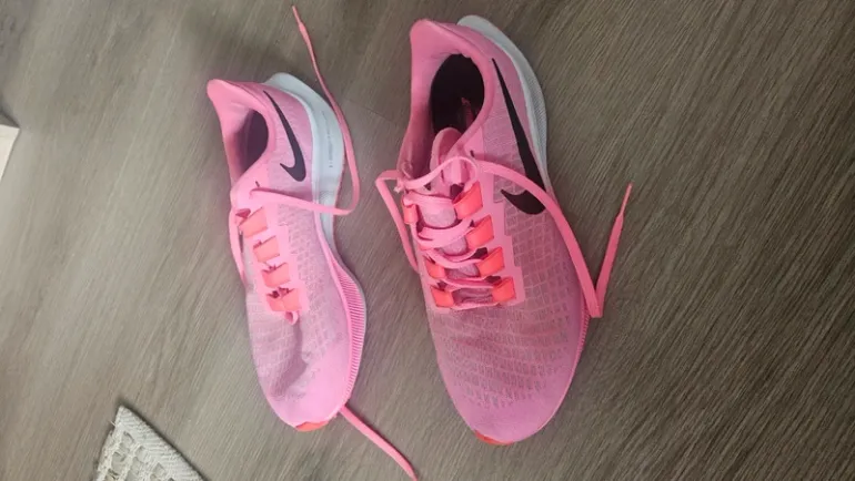 Brugt Nike Hardloopschoenen dames bike — billede 3 af 4